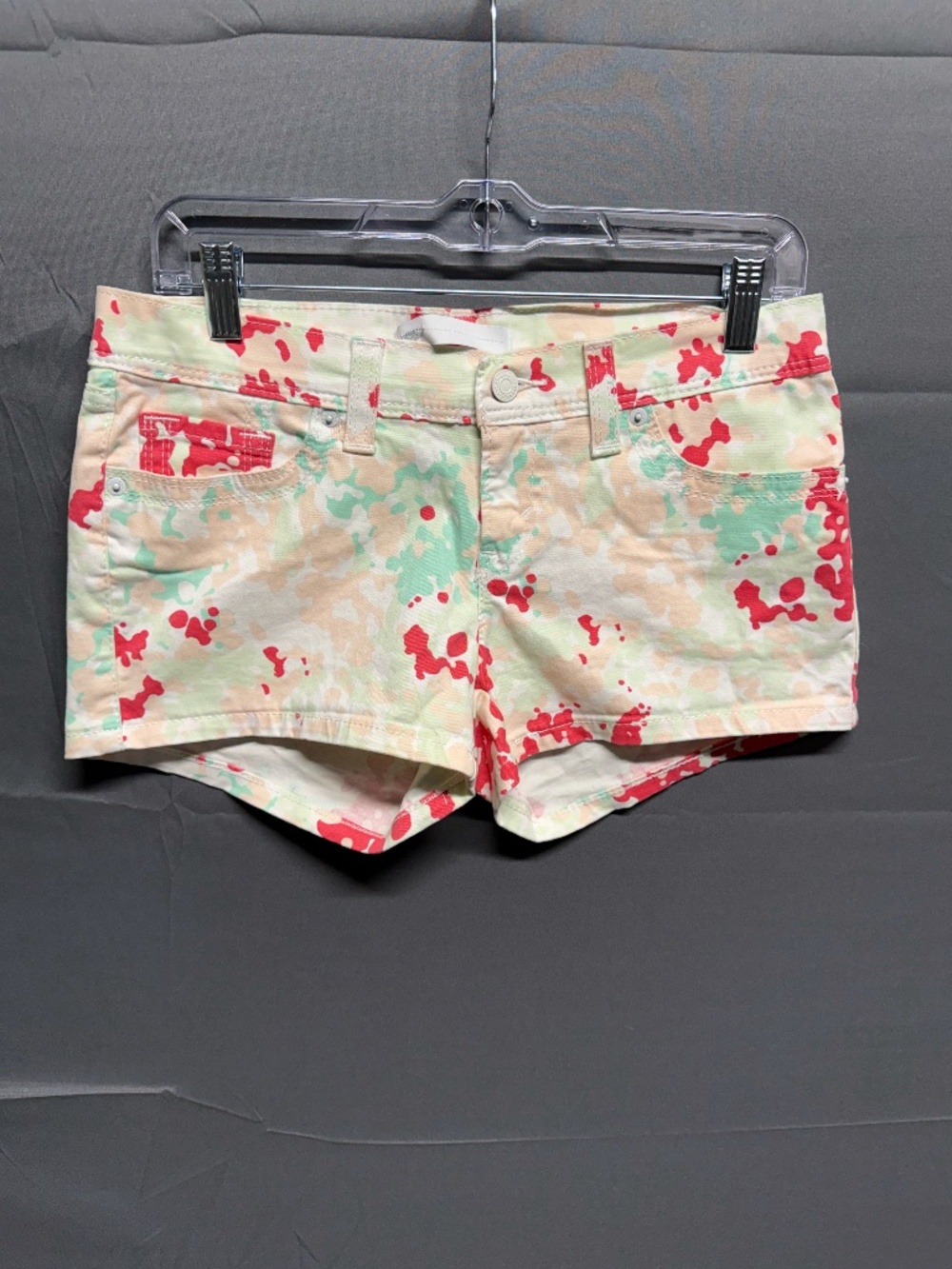 Rare Levi’s Splatter Paint Low Wynd Cut-Off Denim Shorts - W28 Festival Grunge